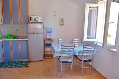 Image de Appartement dans Privlaka avec terrasse, Climatisation, Wifi, Machine à laver (4839-2)