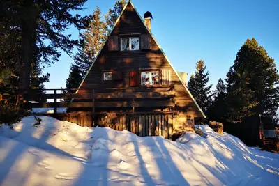 Image de Cermis Mountain Chalet - Ă droite sur la piste de ski / l'alpage