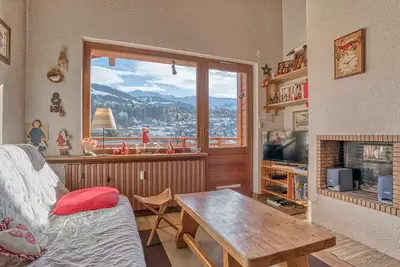 Image de Appartement cosy avec mezzanine à Megève, proche pistes de ski
