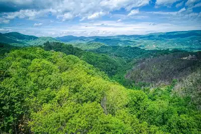 Image de Équipements impressionnants, vues panoramiques, billets d'attraction gratuits de la région! ! !