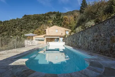 Image de Villa avec piscines, 4 chambres et 4 salles de bain