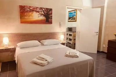 Image de Suite Desideria-Suite-de Luxe-Douche-Vue ville