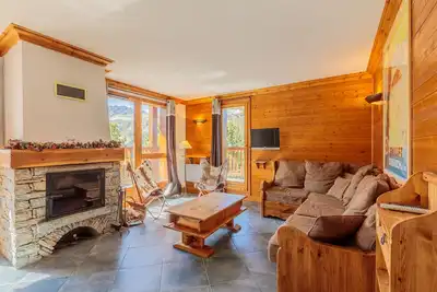 Image de Arcs 2000: Appartement 6 personnes dans Chalet proche des pistes, vue Mont Blanc