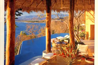 Image de À couper le souffle Villa Cliffside à Punta Ixtapa, le meilleur complexe privé du Mexique