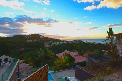 Ankay Superbe vue mer, appartement tout confort, Trois Ilets, piscine privative
