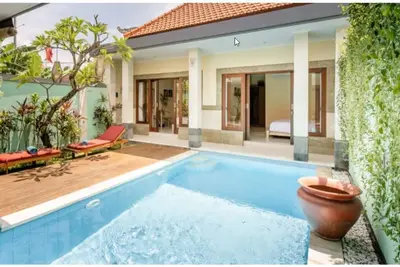 Image de Vivi · Profitez au maximum de la vie en plein air dans une escapade côtière tropicale