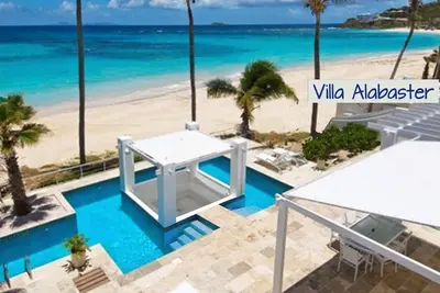 Image de Littéralement Oceanfront Villa Alabaster sur Dawn Beach ~ 5 étoiles ~ Site des propriétaires