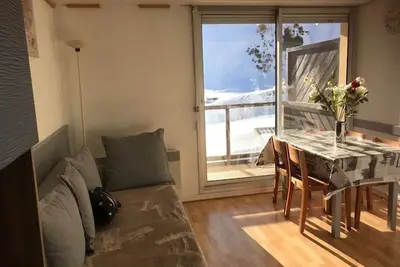 Studio Cabine 4 Pers - Pied des Pistes - Parking Couvert - Balcon Sud - Tv - Animaux Ok