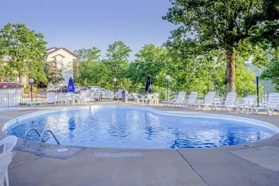 Image de Vue / accès au lac<br> Piscine extérieure<br> Wifi gratuit<br> Silver Dollar City (Rckln 1)