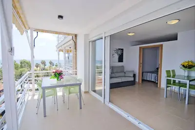 Image de Alexis plus Zeus Salou 5051