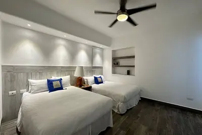 Image de Nouvelle Suite Luxueuse Une Chambre ★ Zone HÔTEL / Vue Lagune