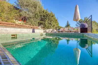 Image de Belle maison de vacances Miravall avec vue sur la montagne