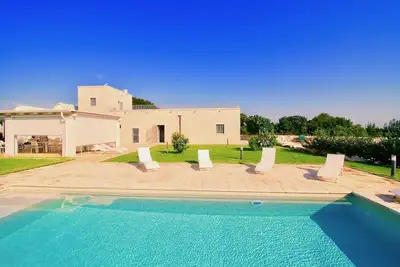 Puglia Bella - Cinq Chambres Villa, Couchages 11