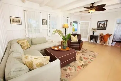 Image de Historique Puakea Ranch Accueil vedette à Sunset Magazine.