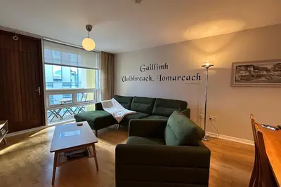 Image de Wild Atlantic Way City-Centre Base with Parking.