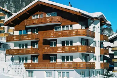 Agréable appartement pour 5 personnes avec Wifi, Tv et balcon