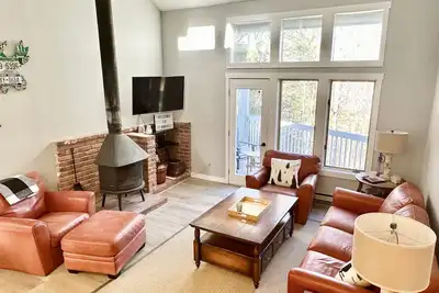 Image de Emplacement récemment mis à jour et sur la montagne - 5 minutes à pied des remontées mécaniques!