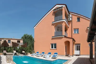 Image de Superbe appartement à Pula avec cuisine