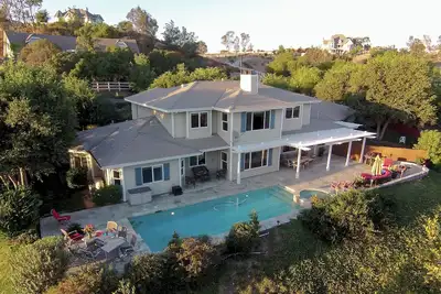 Image de Heart Of Temecula Wine Country With Vineyard Views