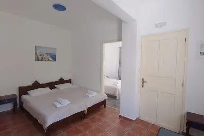 Image de Appartement 4-5 personnes à 30 mètres de la plage de Perissa