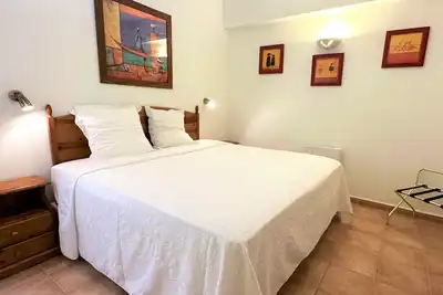 Image de F2 – Appartement climatisé pour 2 à 4 personnes