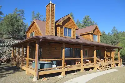 Image de Lone Pine Lodge - Prescott Location de cabines