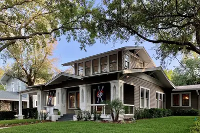 Image de Bungalow Bayshore avec vue sur le port