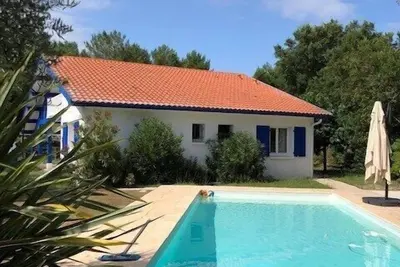Image de Moliets, maison avec piscine à 3 km de la plage