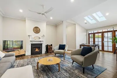 Image de Superbe maison et emplacement au coeur d'Orange