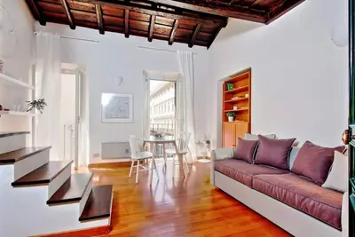 Image de Nice apartment a few steps from the Trevi Fountain