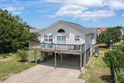 Image de The Coconut Cottage: Mignon, 3 chambres, maison soundside, mini-vacances à tout moment de l'année.