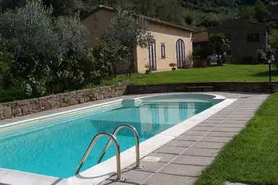 Image de Villa: Wonderful position panoramique, distance de marche de Cortona, favorables à la famille