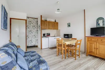 Image de Studio Cabine à Biscarrosse-Plage, Proche Plages et Commerces, Balcon exposé Sud