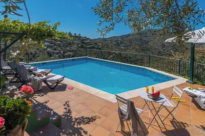 Casa Jazmín Azul Cómpeta by Ruralidays