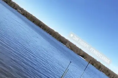 Image de Maison du lac Bear Creek