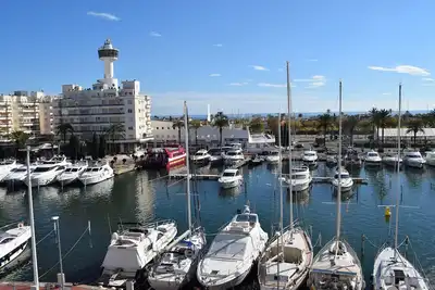 Image de 358-Grand studio avec vue canal et mer