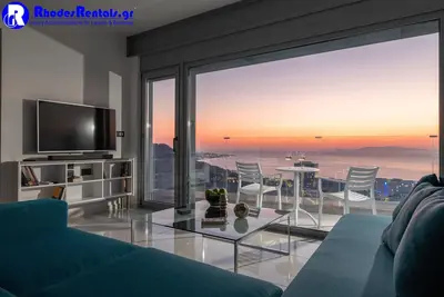 Image de Rhodes Skyline Suite - 2 Bedroom with OutDoor  jacuzzi and Sea view