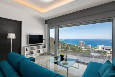 Image de Rhodes Skyline Suite - 1 Bedroom with OutDoor jacuzzi and Sea View