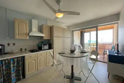 Studio lumineux proche plage avec parking privé