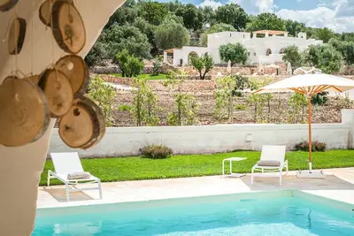 Image de Villa à Ostuni avec 12 chambres à coucher, 24 couchages