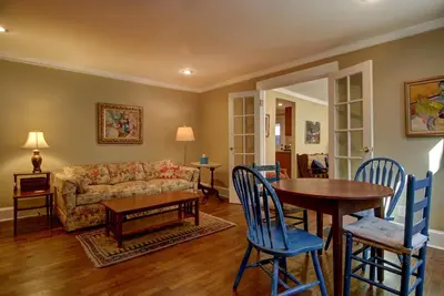 Image de Votre Coeur De La Maison Du Centre-Ville!