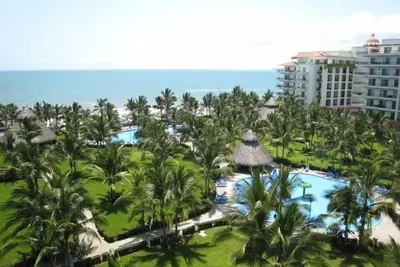 Image de Playa Royale - 3 Br Ocean View - 5 Star Condo de luxe