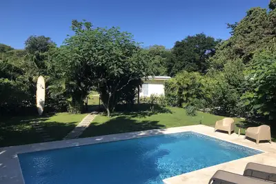 Image de Cottage lumineux, propre et moderne pour 2 Ă 4 personnes
