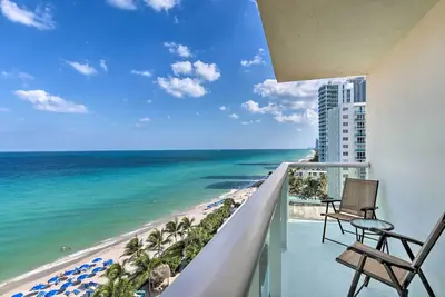 Image de Nouveau! Hollywood Beachfront Condo avec équipements du complexe