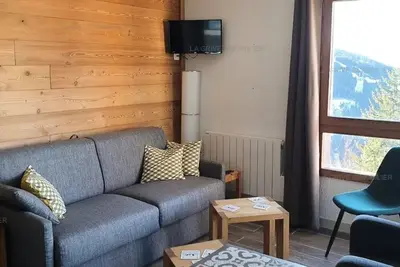 Image de Paradiski proches de commerces plan peisey