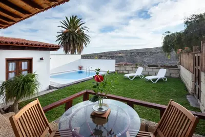 Image de Charmante Maison La Jara à Arico Nuevo avec piscine privée et vue im