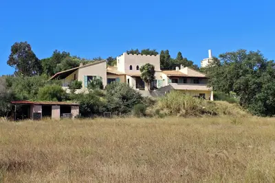 Image de 1 ou 2 GÎTES + Salle dans un Mas Catalan pour 10-15 personnes