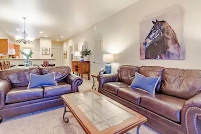 Image de Condo avec piscines extérieures<br> 8 couchages<br> Près du Strip et de Silver Dollar City<br>��Condo à Stonebridge