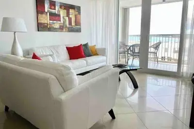 Image de Beachfront Jewel at Esj Tower, Isla Verde
