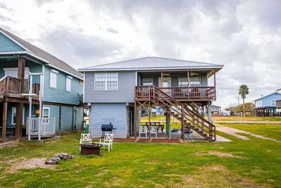 Image de * Flat Fish Lodge * Emplacement Emplacement Emplacement! À quelques minutes de la baie de Matagorda!